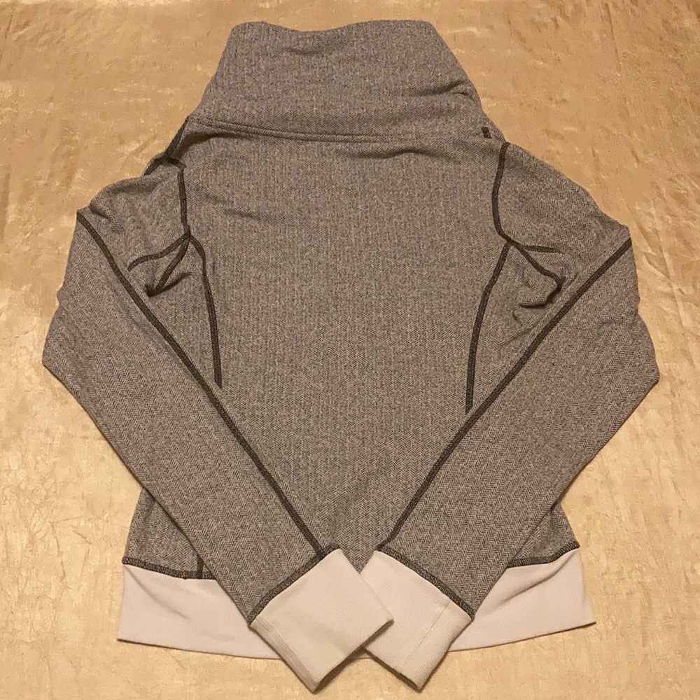 Lululemon Be Present Jacket Ghost Herringbone - image 5